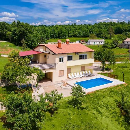 Holiday Home Larisa - Ipc141 By Interhome Pićan Esterno foto
