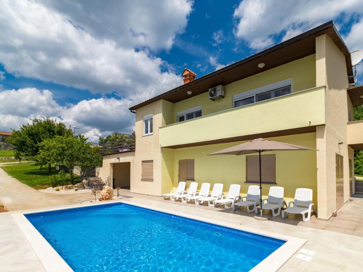 Holiday Home Larisa - Ipc141 By Interhome Pićan Esterno foto