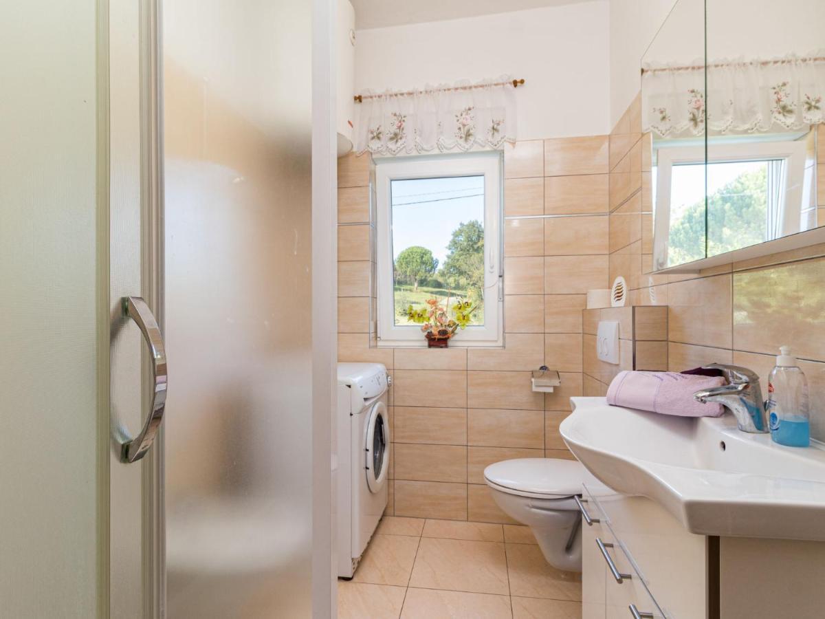 Holiday Home Larisa - Ipc141 By Interhome Pićan Esterno foto