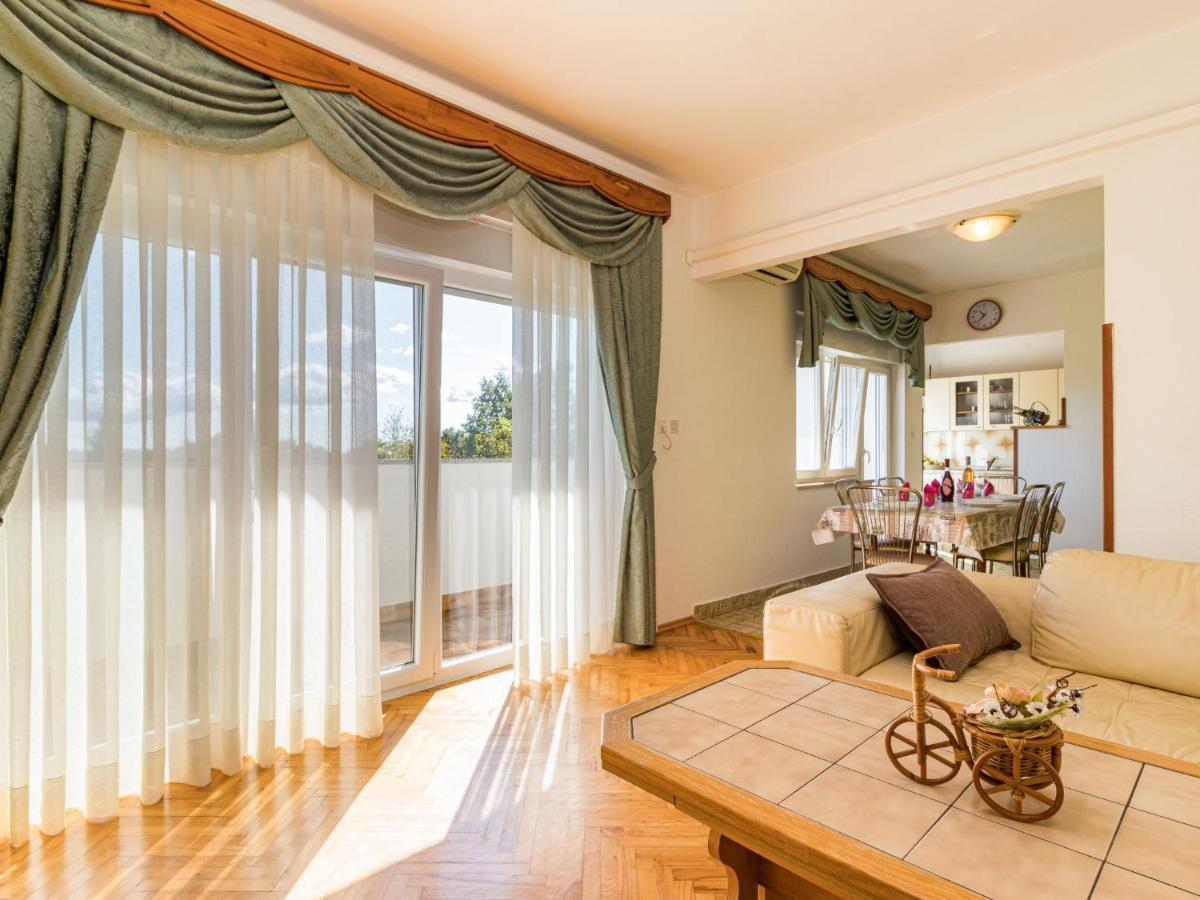 Holiday Home Larisa - Ipc141 By Interhome Pićan Esterno foto